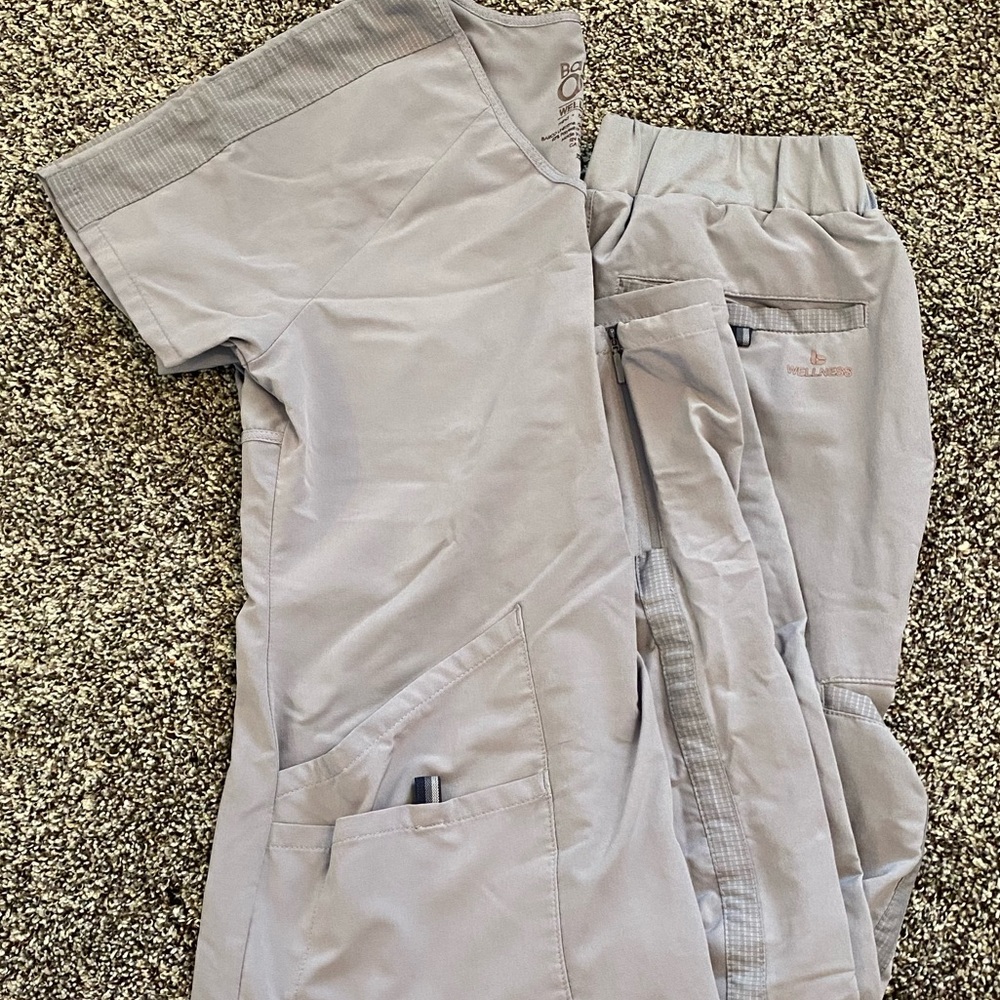 Barco One Wellness Scrubs